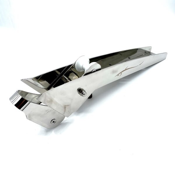 Self Launching Anchor Roller